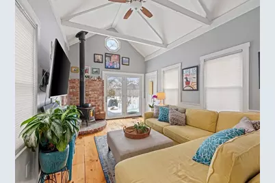 5 Holten St, Danvers, MA 01923 - Photo 9