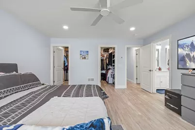 86 Ocean View Ave, Swansea, MA 02777 - Photo 25