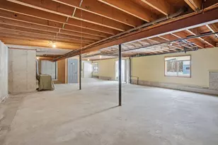 80 Elizabeth Dr, Ludlow, MA 01056 - Photo 21