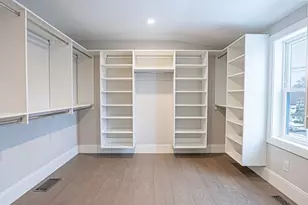 340 Baker St, Boston, MA 02132 - Photo 11