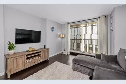 8-12 Museum Way #828, Cambridge, MA 02141 - Photo 3