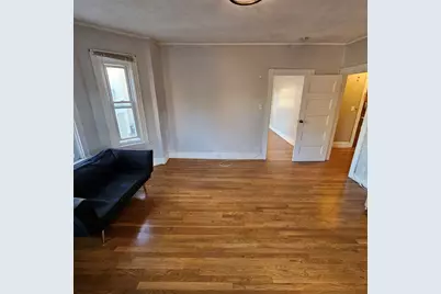 14 Smythe St #3, Brookline, MA 02445 - Photo 9