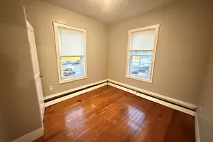 413 Boston St, Lynn, MA 01905 - Photo 3