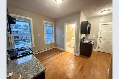 413 Boston St #2L, Lynn, MA 01905 - Photo 9