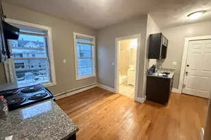 413 Boston St, Lynn, MA 01905 - Photo 9