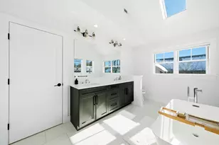 115 Oxford Rd, Newton, MA 02459 - Photo 23