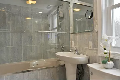 60 Roy St, Swampscott, MA 01907 - Photo 27