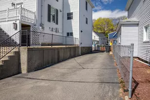 60 Roy St, Swampscott, MA 01907 - Photo 5