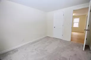 68 Fremont, Taunton, MA 02780 - Photo 17