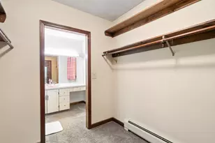 26 Nottingham Dr, Raynham, MA 02767 - Photo 25