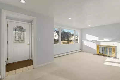 8 Stanley St, Natick, MA 01760 - Photo 3