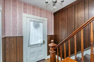 13 Mystic Ave, Gloucester, MA 01930 - Photo 3