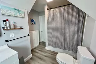 5 Tilton St, New Bedford, MA 02740 - Photo 27