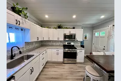 5 Tilton St, New Bedford, MA 02740 - Photo 5