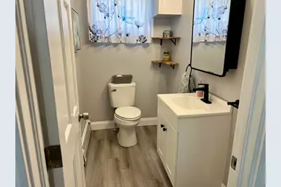 5 Tilton St, New Bedford, MA 02740 - Photo 35