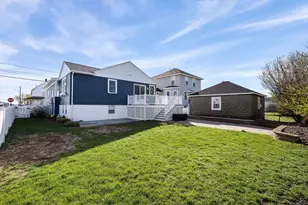 88 Revere St, Hull, MA 02045 - Photo 19