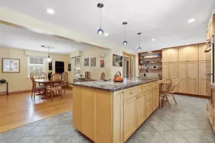 204 Aubinwood Rd, Amherst, MA 01002 - Photo 7