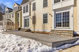 13 Merrimac St, Amesbury, MA 01913 - Photo 7