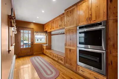 145 Forest St, Haverhill, MA 01832 - Photo 23