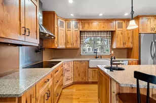 145 Forest St, Haverhill, MA 01832 - Photo 19