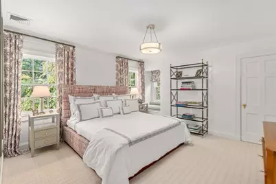 188 Heath St, Brookline, MA 02467 - Photo 29