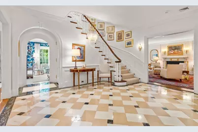 188 Heath St, Brookline, MA 02467 - Photo 3