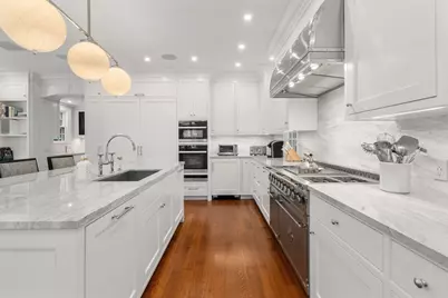 188 Heath St, Brookline, MA 02467 - Photo 11