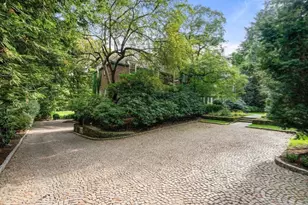 188 Heath St, Brookline, MA 02467 - Photo 41