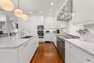 188 Heath St, Brookline, MA 02467 - Photo 19