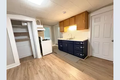 72 Wales St #3, Taunton, MA 02780 - Photo 1