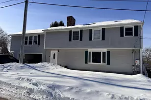 20 Alameda Rd, Worcester, MA 01604 - Photo 1