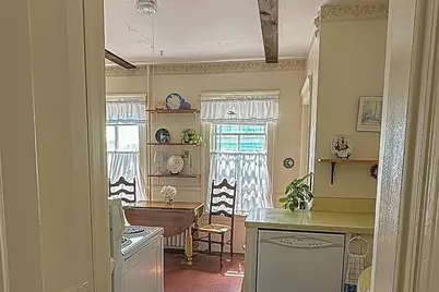 169 Whitmarsh Ave, Worcester, MA 01606 - Photo 21