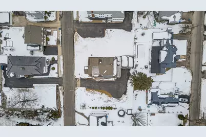 1146 Essex St, Lawrence, MA 01841 - Photo 41