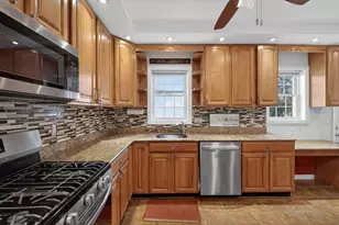 1146 Essex St, Lawrence, MA 01841 - Photo 13