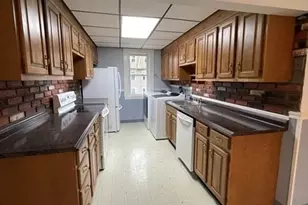 57 Vale St, Worcester, MA 01604 - Photo 7