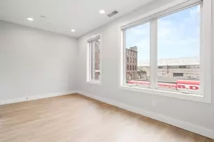 277 Border St, Boston, MA 02128 - Photo 29
