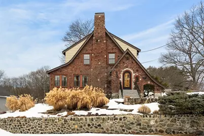 93 Churchill Ave, Arlington, MA 02476 - Photo 3