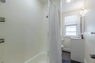 35 Newport St, Boston, MA 02125 - Photo 5