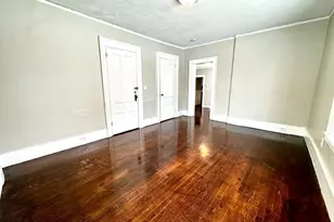 56 Clinton Ave, Holyoke, MA 01040 - Photo 15