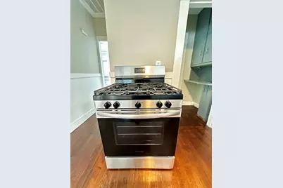 56 Clinton Ave #2R, Holyoke, MA 01040 - Photo 3