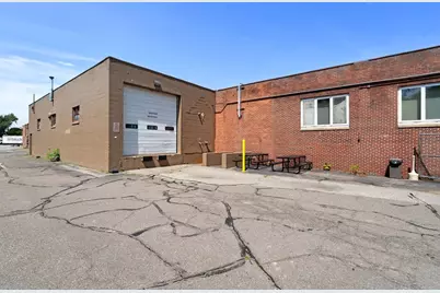 16 Conn St, Woburn, MA 01801 - Photo 5