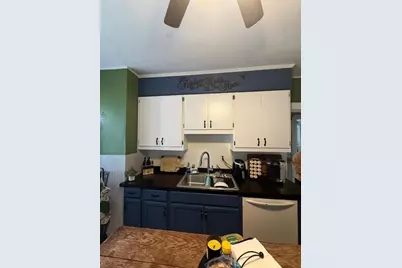 31-33 Suffolk St, Springfield, MA 01109 - Photo 11