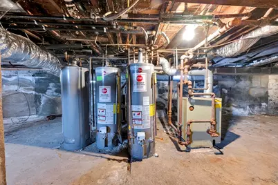 31 Boardman St, Worcester, MA 01606 - Photo 21