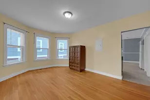 31 Boardman St, Worcester, MA 01606 - Photo 7