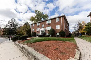 186 Lexington St, Watertown, MA 02472 - Photo 21