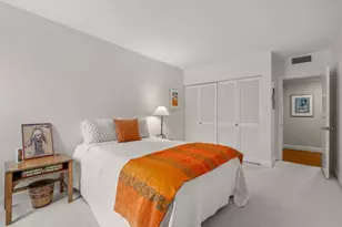 85 Grove St, Wellesley, MA 02482 - Photo 25