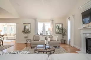 678 Pine St, Raynham, MA 02767 - Photo 15