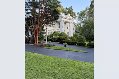 600 Washington St #7, Wellesley, MA 02482 - Photo 1