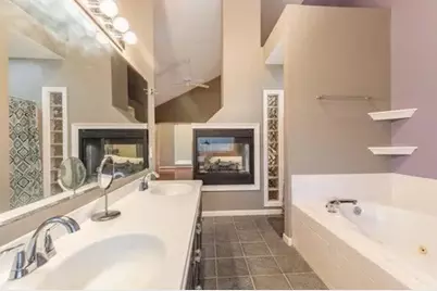 411 Captain Eames Cir #411, Ashland, MA 01721 - Photo 11