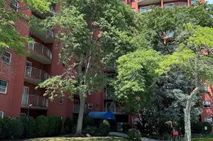 115 West Squantum St, Quincy, MA 02171 - Photo 3